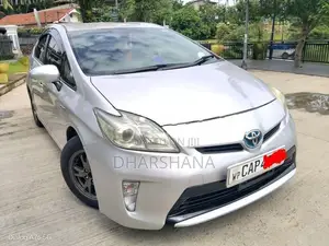 Toyota Prius 3rd Generation 2013