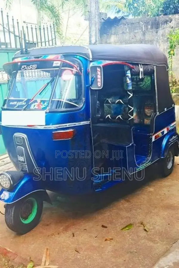 Bajaj RE Three wheeler 2003