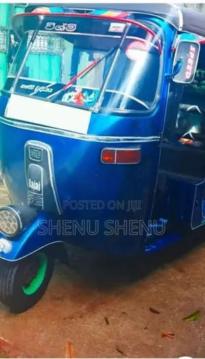 Bajaj RE Three wheeler 2003