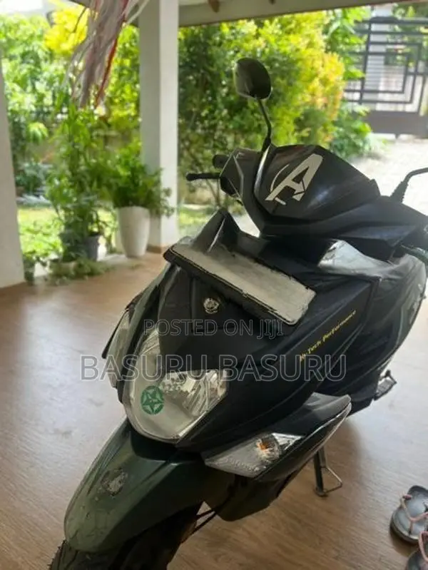 Yamaha Ray ZR 2018