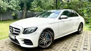 Mercedes Benz E350 E Premium Plus AMG 2017