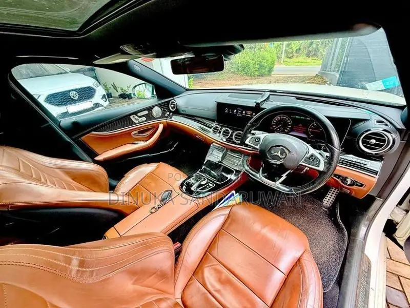 Mercedes Benz E350 E Premium Plus AMG 2017