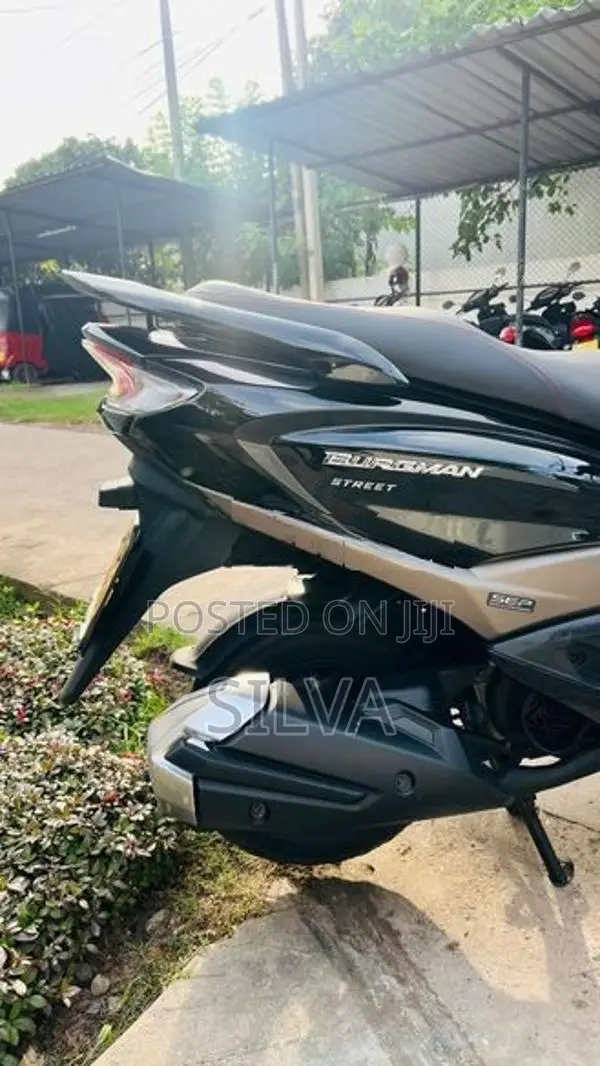 Suzuki Burgman 2019