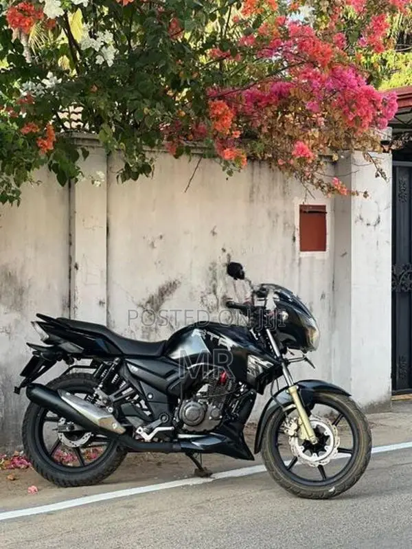 TVS Apache RTR 180 2014