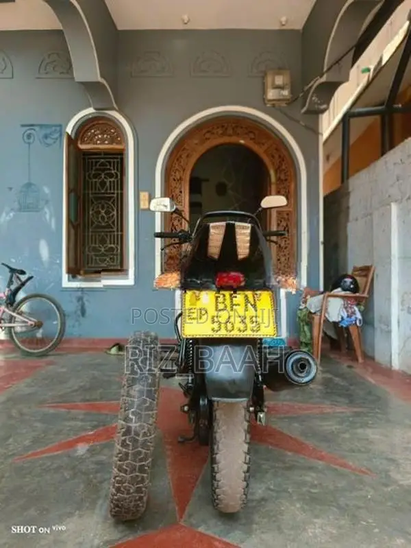 Bajaj Pulsar 150 2017