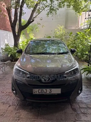 Toyota Yaris Ativ 2019