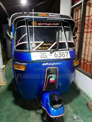 Bajaj RE 2 stock 2004