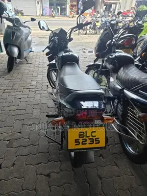 Bajaj CT100 2026