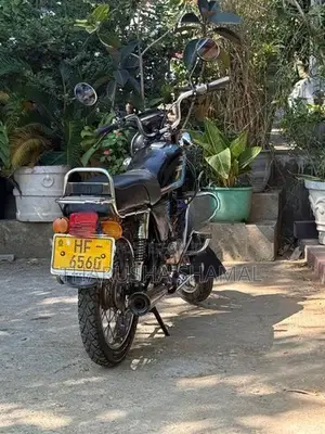 Bajaj Boxer 2005
