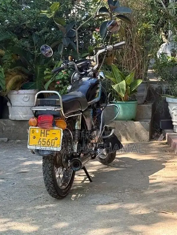 Bajaj Boxer 2005