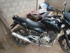 Bajaj Pulsar 150 2004