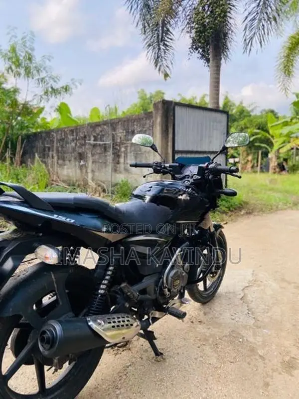 Bajaj Pulsar 150 2018