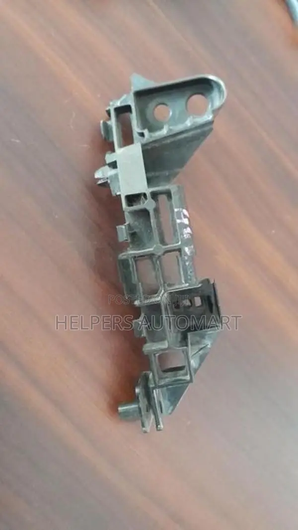 Suzuki Wagon R 44s retainer
