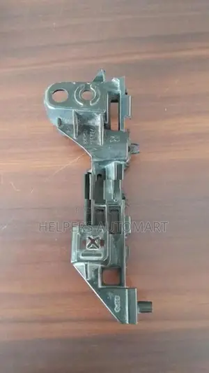 Suzuki Wagon R 44s retainer