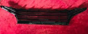 Toyota Yaris KSP210 Front Grille