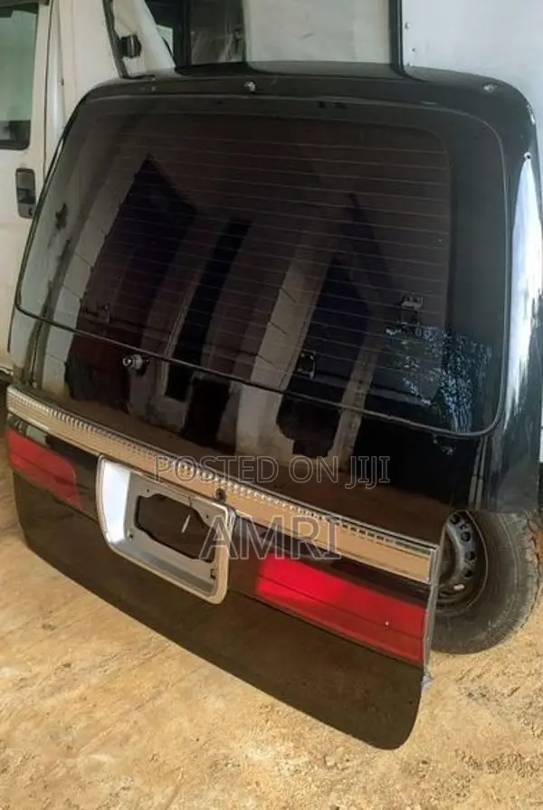 Hiace Door