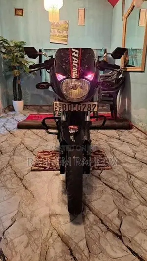 Bajaj Pulsar 180 2015