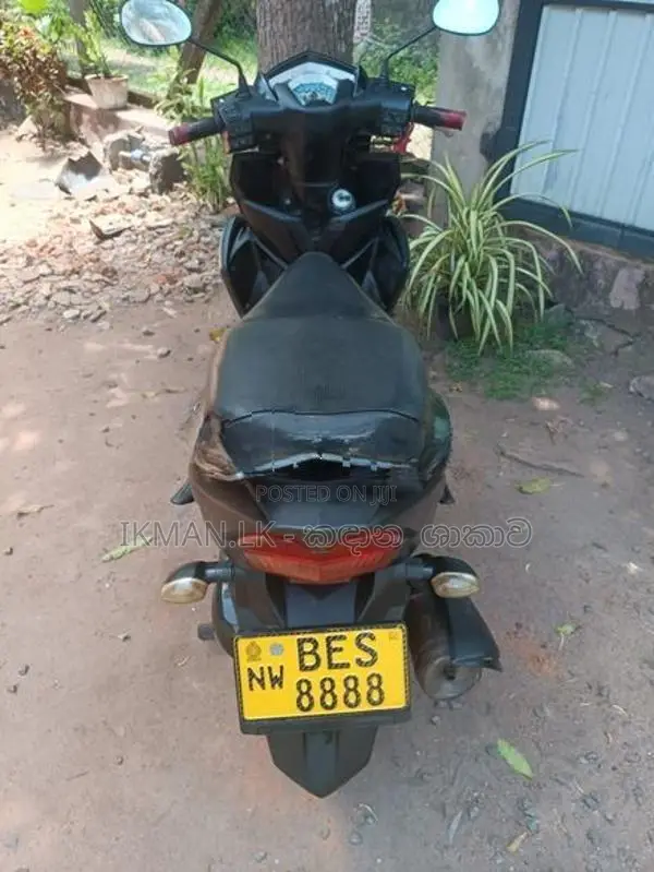 Yamaha RayZR 2017