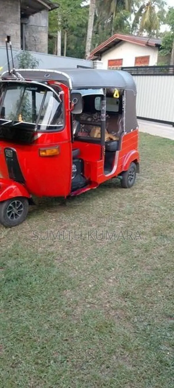 Bajaj RE 2007