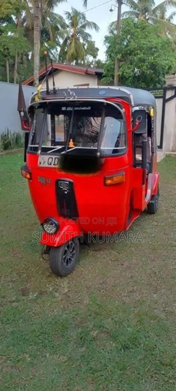 Bajaj RE 2007