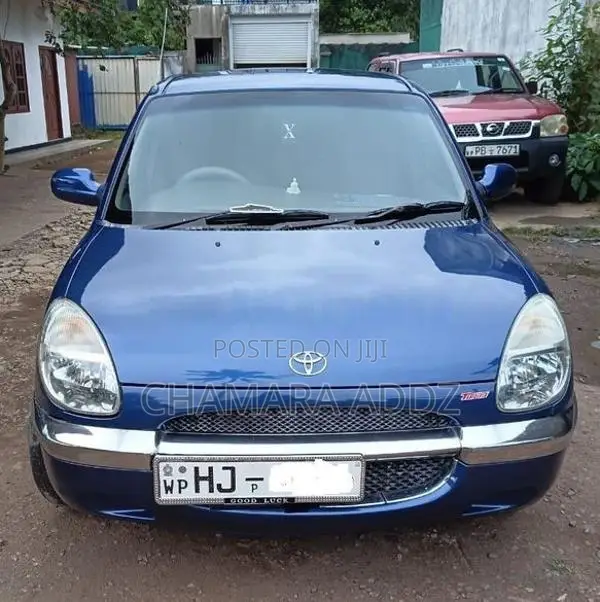 Toyota Duet Auto 1998