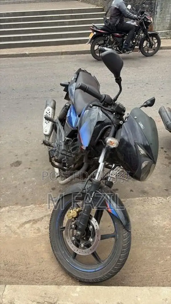 Bajaj Pulsar 150 2018