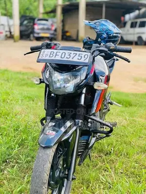TVS Apache RTR 200 2016