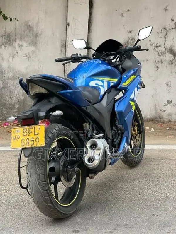Suzuki Gixxer SF 2017