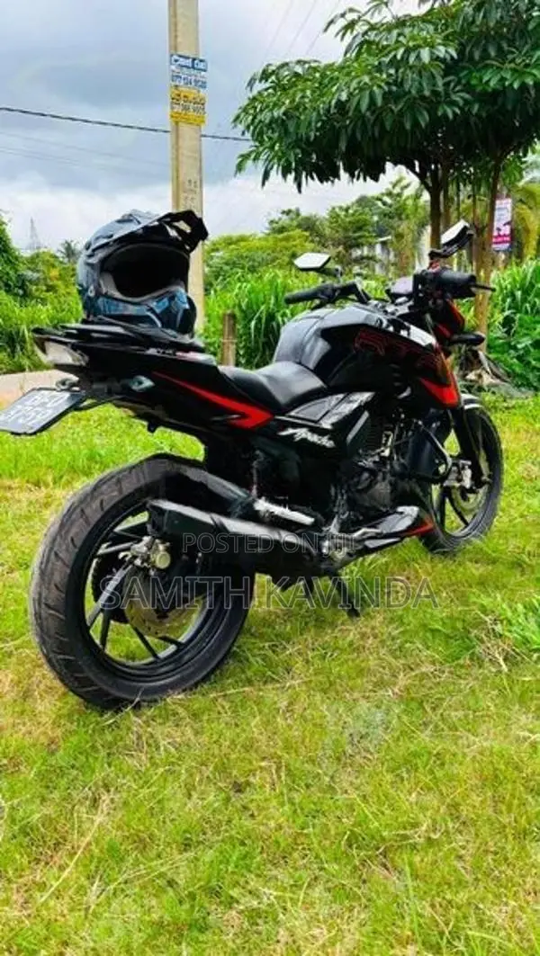 TVS Apache RTR 200 2016