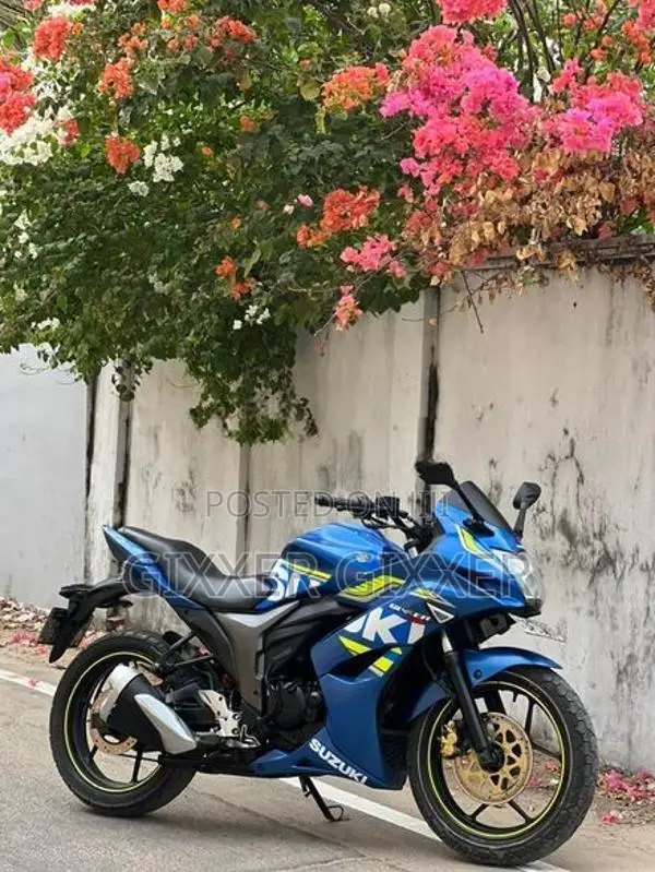 Suzuki Gixxer SF 2017