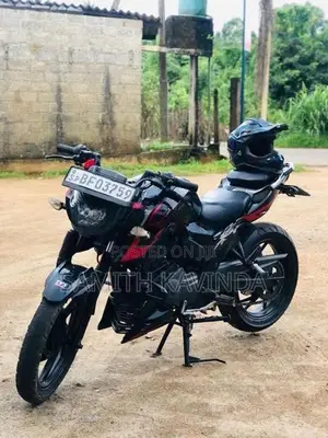 TVS Apache RTR 200 2016