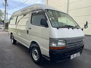 Toyota Dolphin LH182 1999