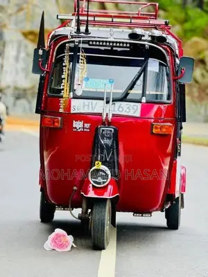 Bajaj RE 2005