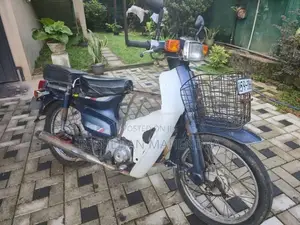 Honda Super Club Cub 50 2000