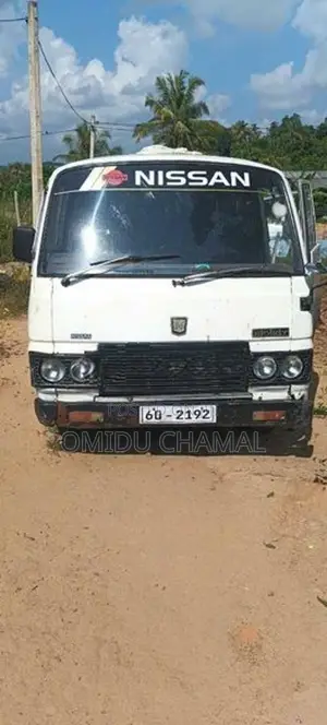 Nissan Caravan 1981