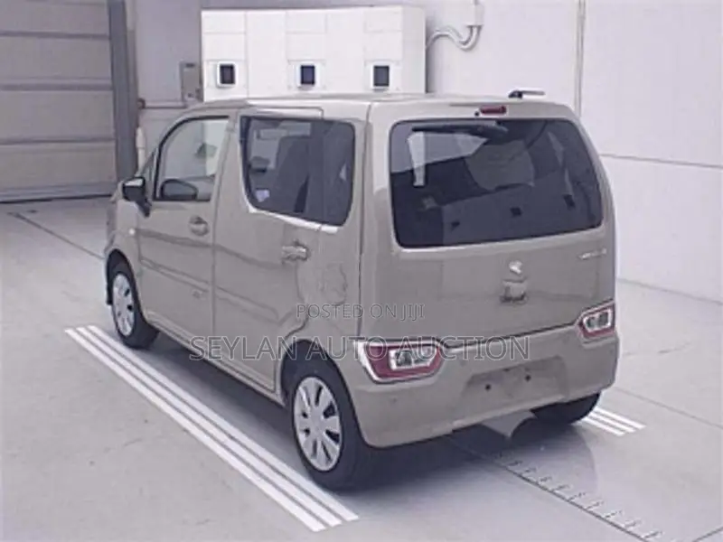 Suzuki Wagon R ZL, 2026