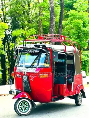 Bajaj RE 2005