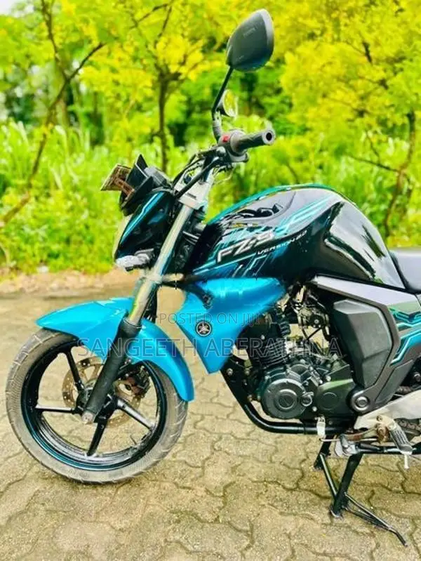 Yamaha FZs V2 2016