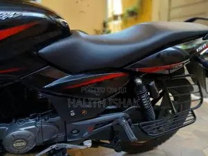 Bajaj Pulsar 150 2018
