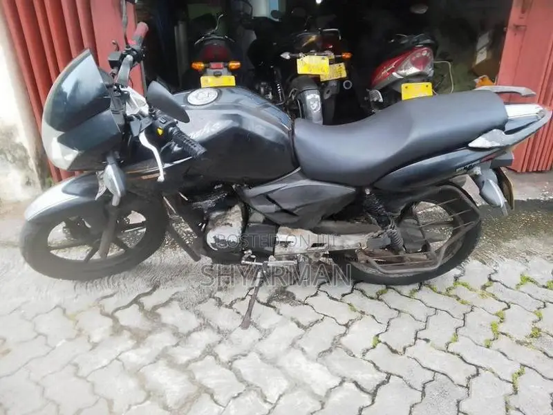 TVS Apache RTR 160 2010