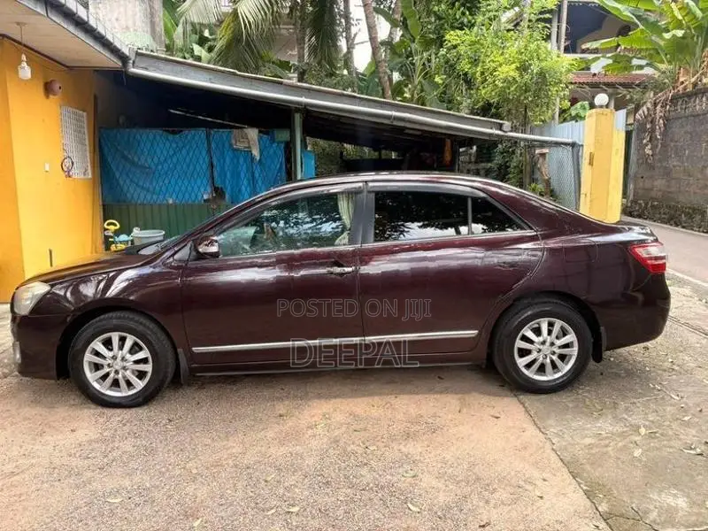 Toyota Premio G Superior 2011