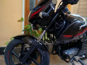 Bajaj Pulsar 150 2018