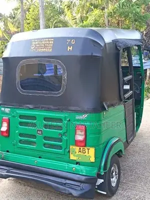 Bajaj RE Three Wheeler 2019
