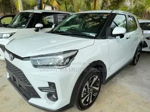 Toyota Raize Z BSM Hybrid 2024