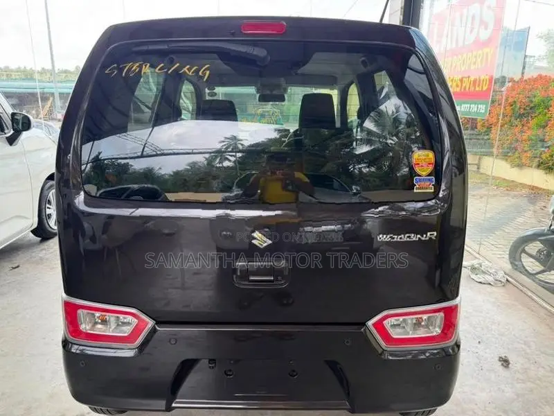 Suzuki Wagon R FX Petrol 2025
