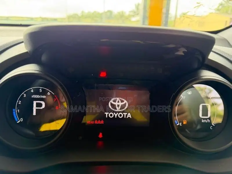 Toyota Yaris G LED 2023