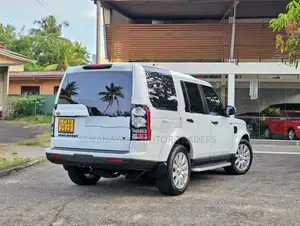 Land Rover Discovery 4 S Diesel 2016