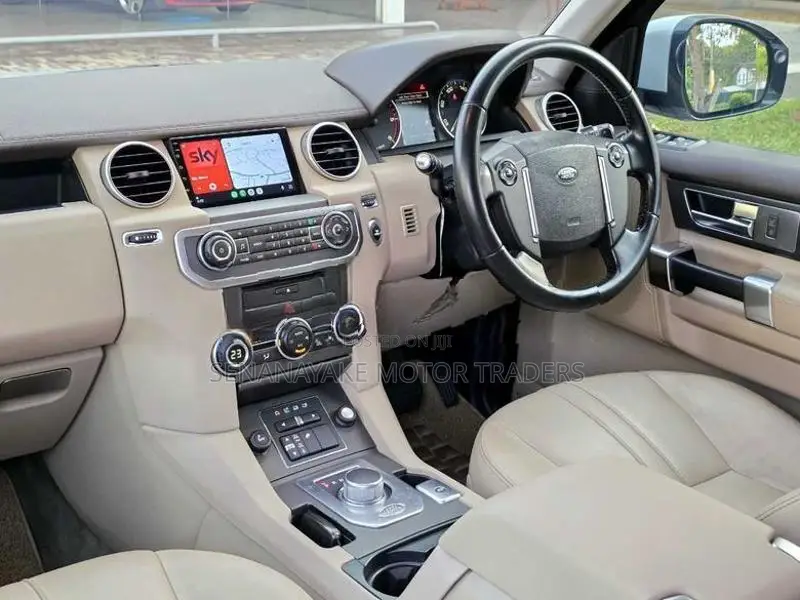 Land Rover Discovery 4 S Diesel 2016