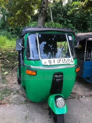 Bajaj RE 2009
