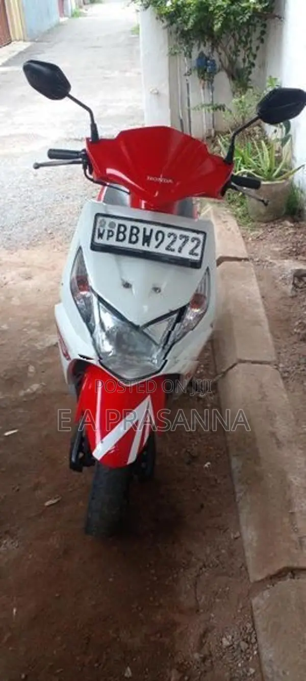 Honda Dio 2015